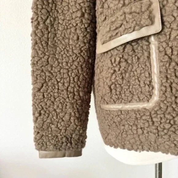 Soft Surroundings Margarete Sherpa Jacket Taupe Small S - Picture 4 of 7